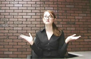 XXX دختر دارای موی سرخ cums در سکس کارتونی تصویری حمام.