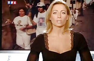 XXX دختر با نوک سینه سوراخ شده باعث می داستان تصویری مامانی شود یک کار خوب