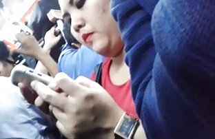 XXX برهنه, دخترک معصوم, نوازش خودش, دروغ داستانهاسکس تصویری گفتن بر روی چمن